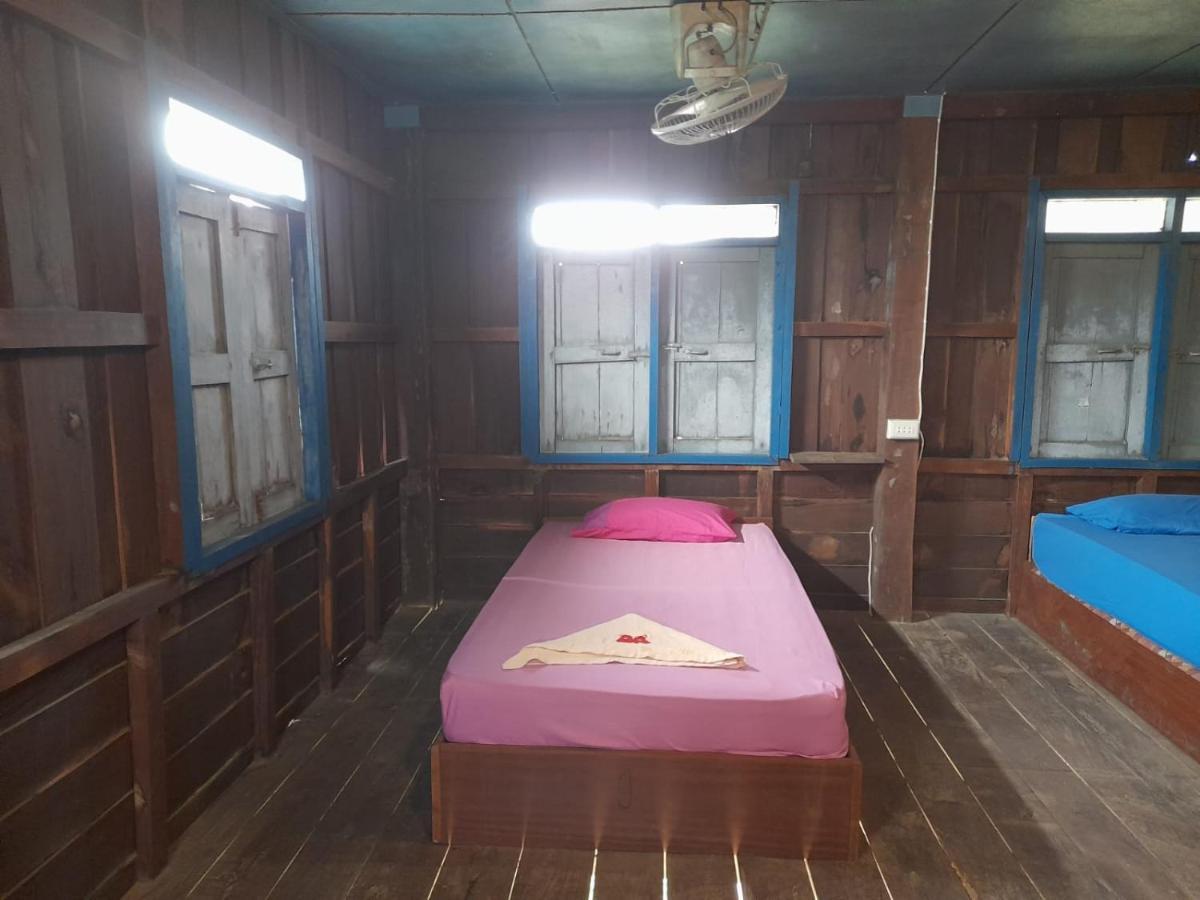 Ta'S Dorm Dondet Hostel Bandondet Kültér fotó